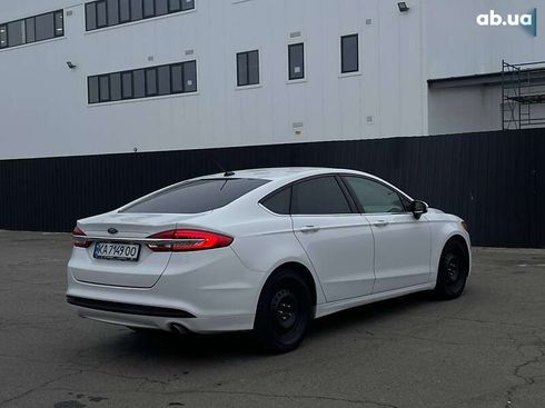 Ford Fusion 2017 - фото 7