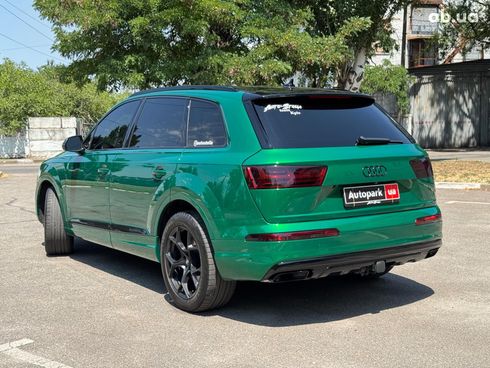 Audi Q7 2016 зеленый - фото 3