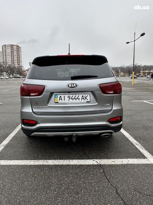 Kia Sorento 2019 серый - фото 6