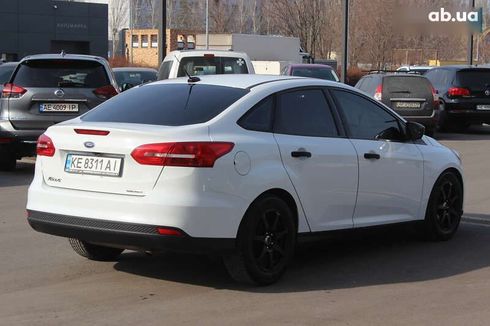 Ford Focus 2016 - фото 7