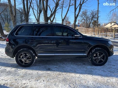 Volkswagen Touareg 2007 черный - фото 6