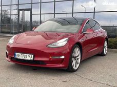 Продаж вживаних Tesla Model 3 в Дніпрі - купити на Автобазарі