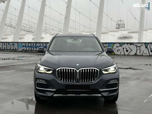 BMW X5 2018 - фото 15