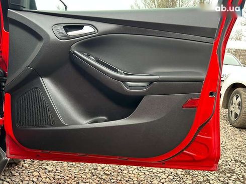 Ford Focus 2015 - фото 30
