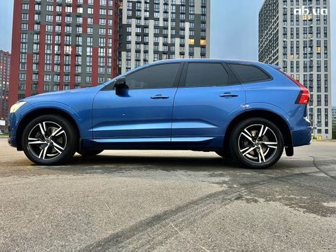 Volvo XC60 2018 - фото 7