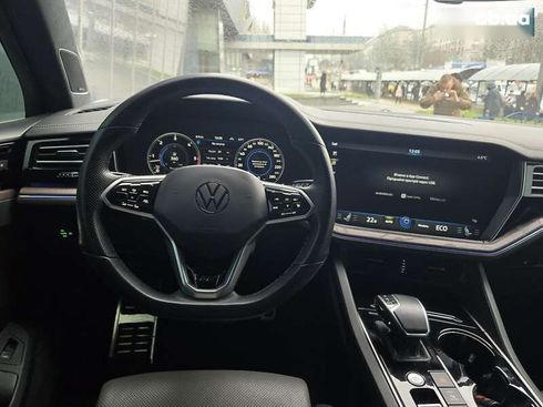 Volkswagen Touareg 2021 - фото 22
