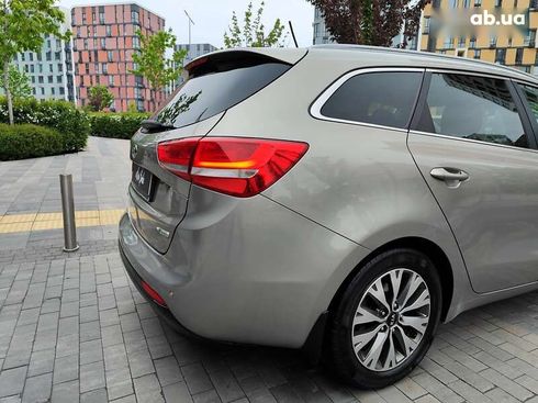 Kia Cee'd 2016 - фото 19