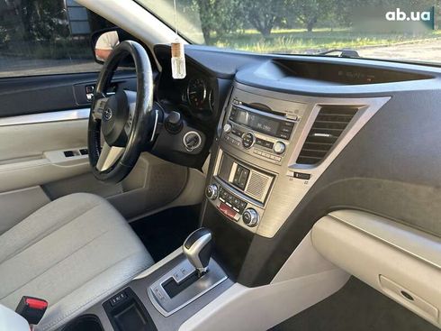 Subaru Outback 2011 - фото 21