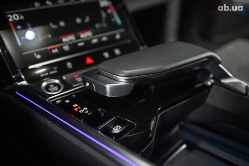Audi Q8 e-tron 2023 - фото 24