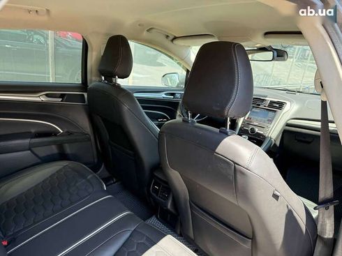Ford Mondeo 2018 - фото 22