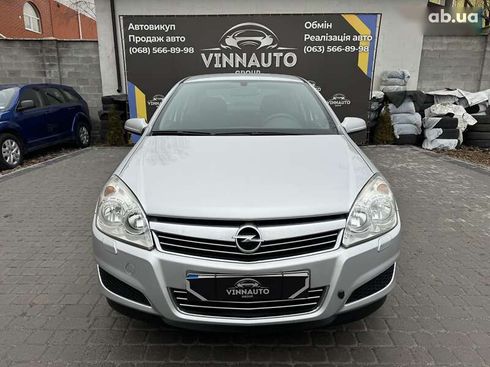 Opel Astra 2008 - фото 4