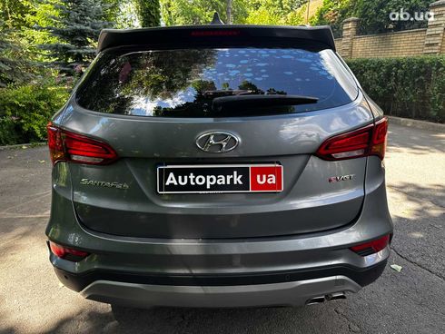 Hyundai Santa Fe 2016 серый - фото 6