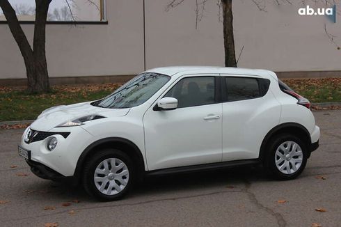 Nissan Juke 2017 - фото 12