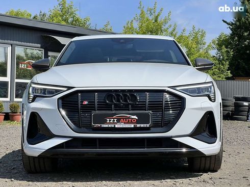 Audi Q4 Sportback e-tron 2022 - фото 2