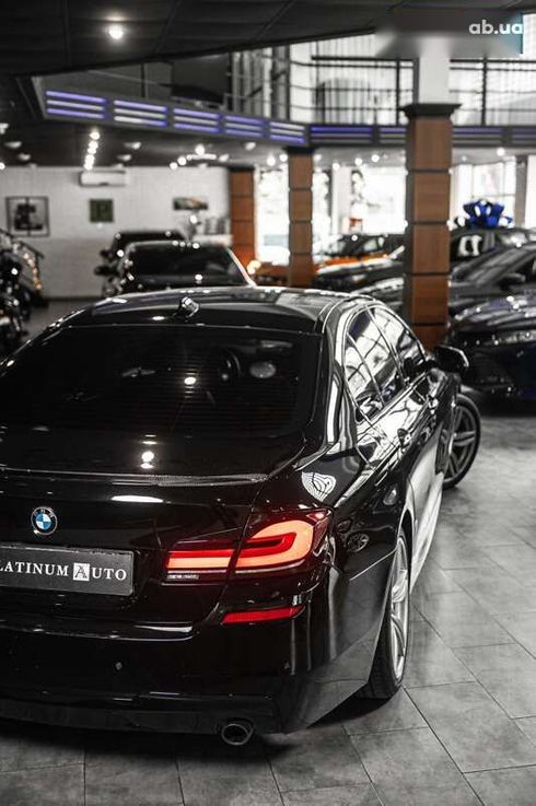 BMW 5 серия 2015 - фото 7