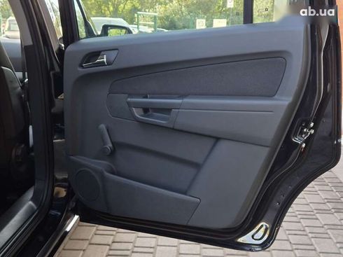 Opel Zafira 2010 - фото 29