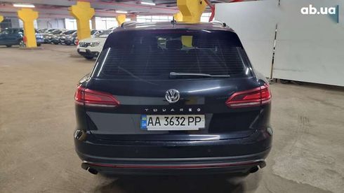 Volkswagen Touareg 2019 - фото 17