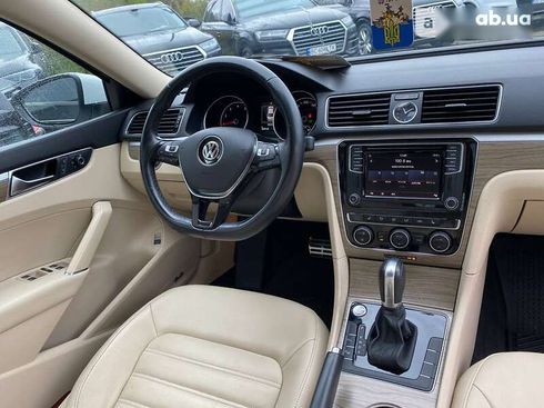 Volkswagen Passat 2017 - фото 8