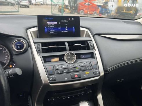 Lexus NX 2017 - фото 29