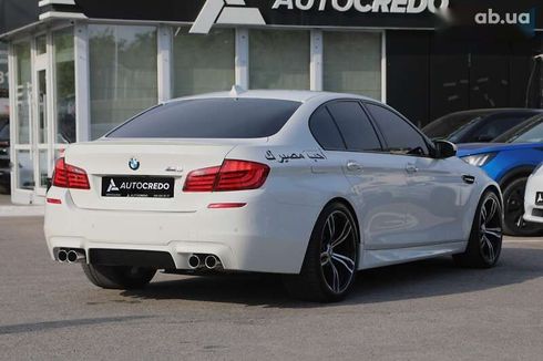 BMW M5 2012 - фото 4