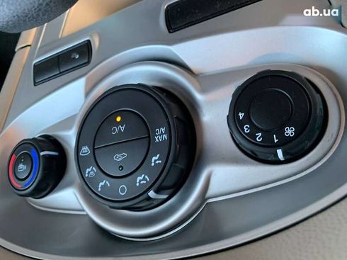 Ford Fiesta 2018 - фото 18