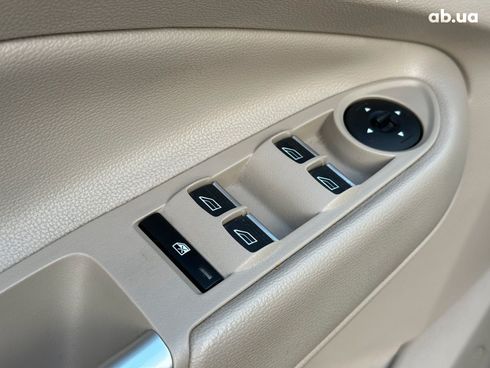 Ford C-Max 2017 бежевый - фото 23