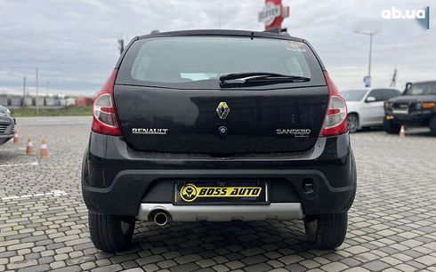 Renault Sandero 2012 - фото 6