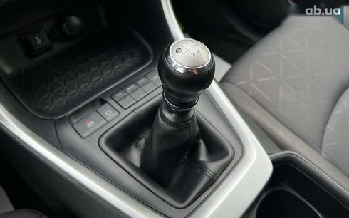 Toyota RAV4 2020 - фото 20