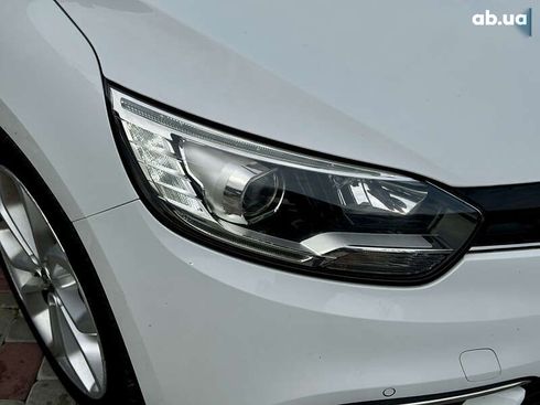 Renault Scenic 2017 - фото 12