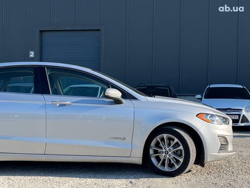 Ford Fusion 2019 серый - фото 10