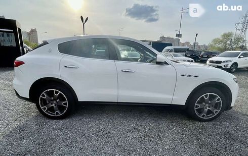 Maserati Levante 2017 - фото 6