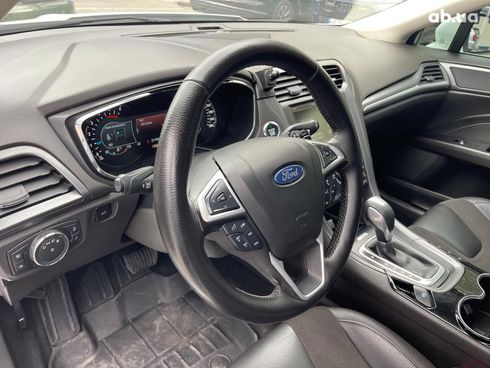 Ford Mondeo 2015 белый - фото 35