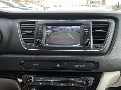 Kia Sedona 2018 - фото 15