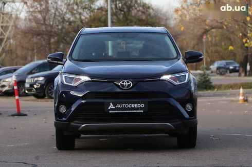 Toyota RAV4 2017 - фото 2