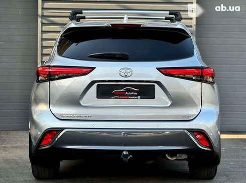 Toyota Highlander 2022 - фото 6