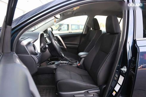 Toyota RAV4 2017 - фото 9