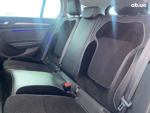 Renault Megane 2017 - фото 19