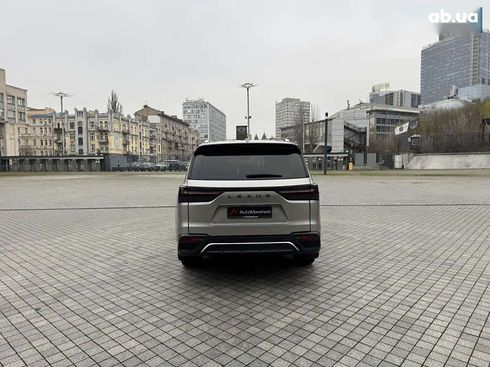 Lexus LX 2022 - фото 6