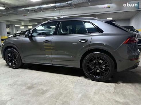 Audi Q8 2019 - фото 16