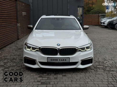 BMW 5 серия 2019 - фото 2