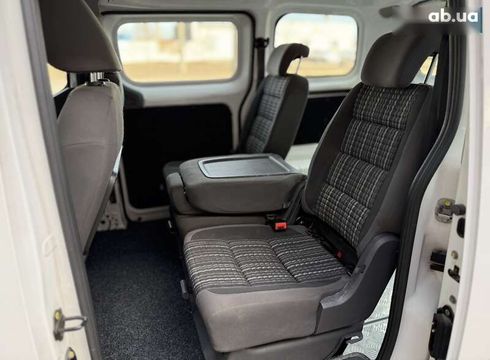 Nissan e-NV200 2019 - фото 19