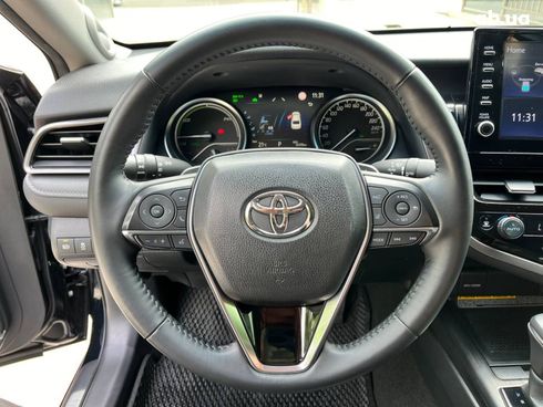 Toyota Camry 2021 черный - фото 21