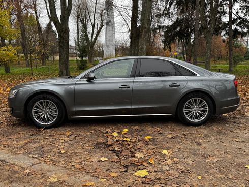 Audi A8 2016 серый - фото 15