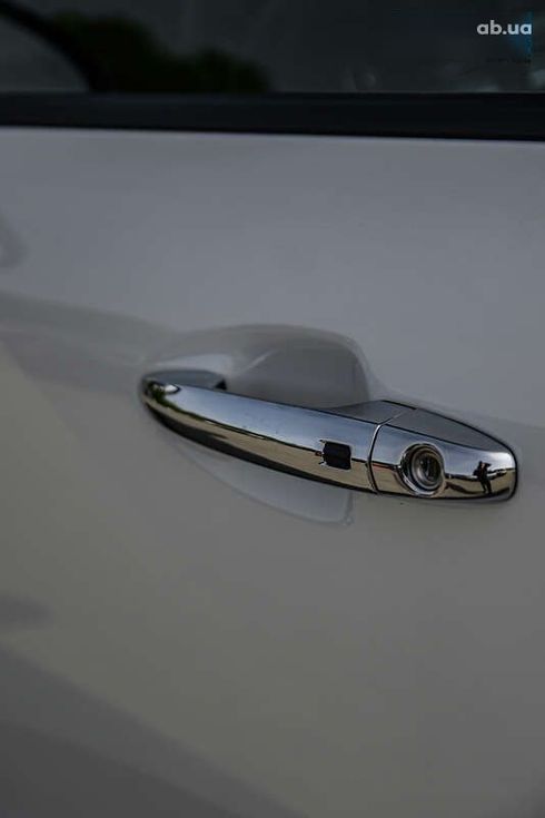 Kia Niro 2021 - фото 15