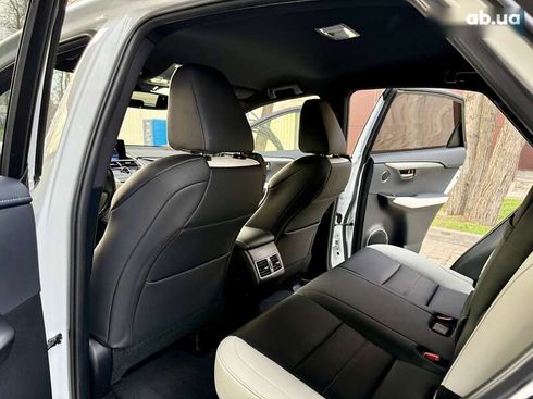 Lexus NX 2021 - фото 24