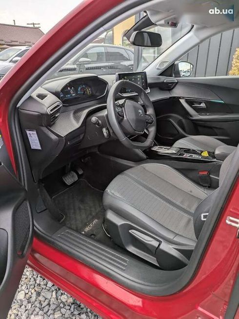 Peugeot e-2008 2022 - фото 13