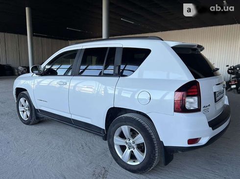 Jeep Compass 2013 - фото 4