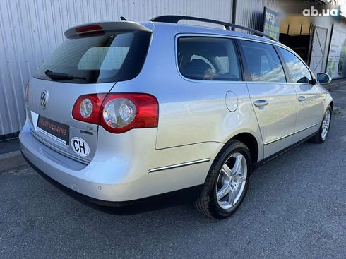 Volkswagen Passat 2010 - фото 9