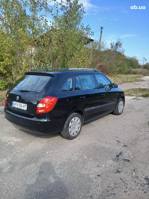 Skoda Fabia 2008 черный - фото 12