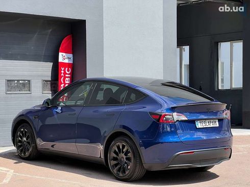 Tesla Model Y 2024 - фото 8